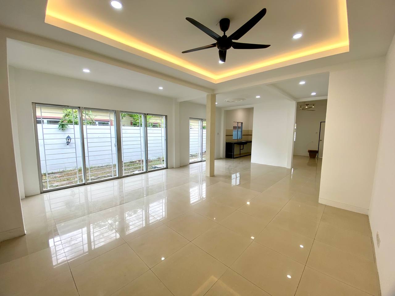 ANGSIVILLE TAMAN TUANKU JAAFAR